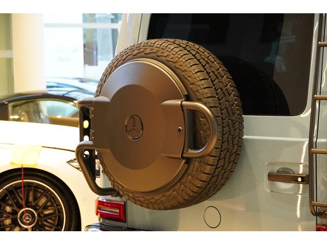 Gクラス G400d 左ハンドル プロフェッショナルエディション 限定50台 ワンオーナー 走行1600キロ シートヒーター ベンチレーション サンルーフ アダプティブダンピングシステム ラグジュアリーP(14枚目)