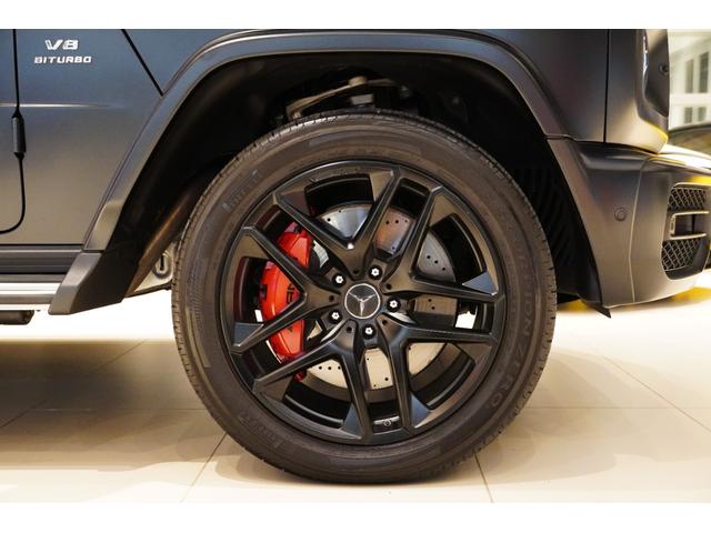 Gクラス G63 電動サイドステップ Gmanufakturプログラムプラス/インテリアプラスPKG マットブラック21インチAMG5ツインスポークAW Gmanufakturボディーカラー(マグノナイトブラック)(8枚目)
