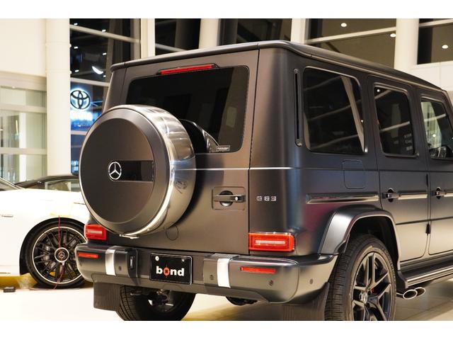 Gクラス G63 電動サイドステップ Gmanufakturプログラムプラス/インテリアプラスPKG マットブラック21インチAMG5ツインスポークAW Gmanufakturボディーカラー(マグノナイトブラック)(12枚目)