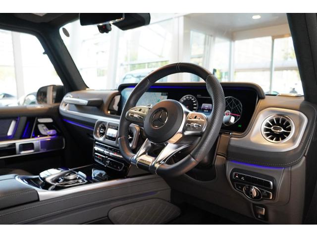 Gクラス G63 電動サイドステップ Gmanufakturプログラムプラス/インテリアプラスPKG マットブラック21インチAMG5ツインスポークAW Gmanufakturボディーカラー(マグノナイトブラック)(13枚目)