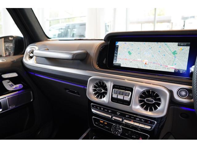 Gクラス G63 電動サイドステップ Gmanufakturプログラムプラス/インテリアプラスPKG マットブラック21インチAMG5ツインスポークAW Gmanufakturボディーカラー(マグノナイトブラック)(15枚目)