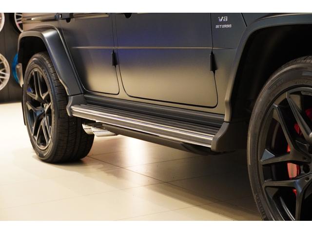 Gクラス G63 電動サイドステップ Gmanufakturプログラムプラス/インテリアプラスPKG マットブラック21インチAMG5ツインスポークAW Gmanufakturボディーカラー(マグノナイトブラック)(37枚目)