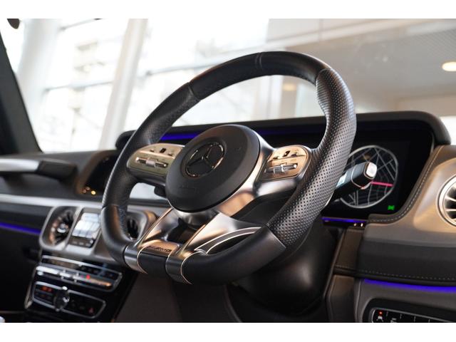 Gクラス G63 電動サイドステップ Gmanufakturプログラムプラス/インテリアプラスPKG マットブラック21インチAMG5ツインスポークAW Gmanufakturボディーカラー(マグノナイトブラック)(48枚目)