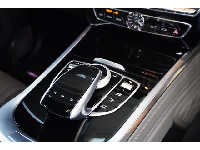Gクラス G63 電動サイドステップ Gmanufakturプログラムプラス/インテリアプラスPKG マットブラック21インチAMG5ツインスポークAW Gmanufakturボディーカラー(マグノナイトブラック)(55枚目)