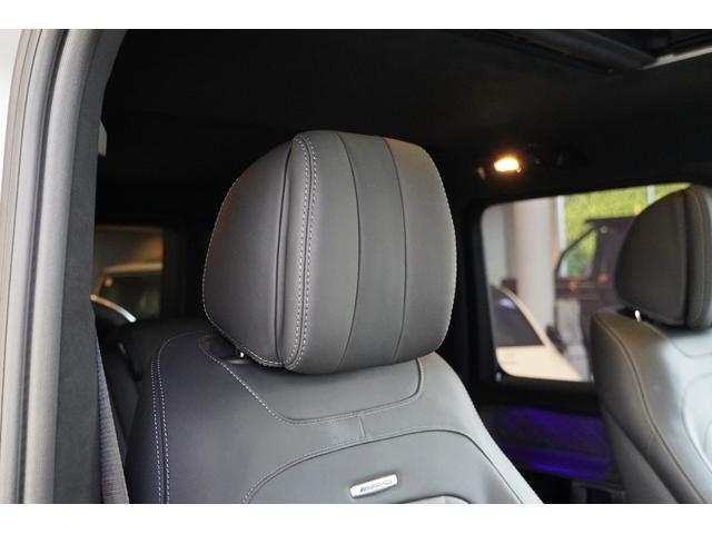 Gクラス G63 電動サイドステップ Gmanufakturプログラムプラス/インテリアプラスPKG マットブラック21インチAMG5ツインスポークAW Gmanufakturボディーカラー(マグノナイトブラック)(59枚目)