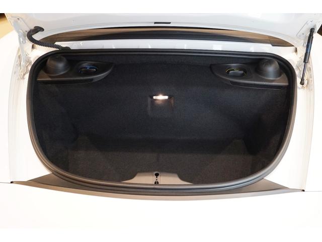 718ボクスター 718ボクスターGTS 4.0 LEDヘッドライト スポーツクロノ スポーツエキゾースト カーボンインテリア レザーシート シートヒーターベンチレーション GTスポーツステアリング パークアシストFR 電格ミラー カーボンシフトノブ(51枚目)