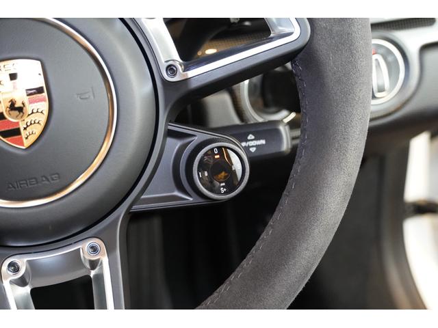 718ボクスター 718ボクスターGTS 4.0 LEDヘッドライト スポーツクロノ スポーツエキゾースト カーボンインテリア レザーシート シートヒーターベンチレーション GTスポーツステアリング パークアシストFR 電格ミラー カーボンシフトノブ(55枚目)