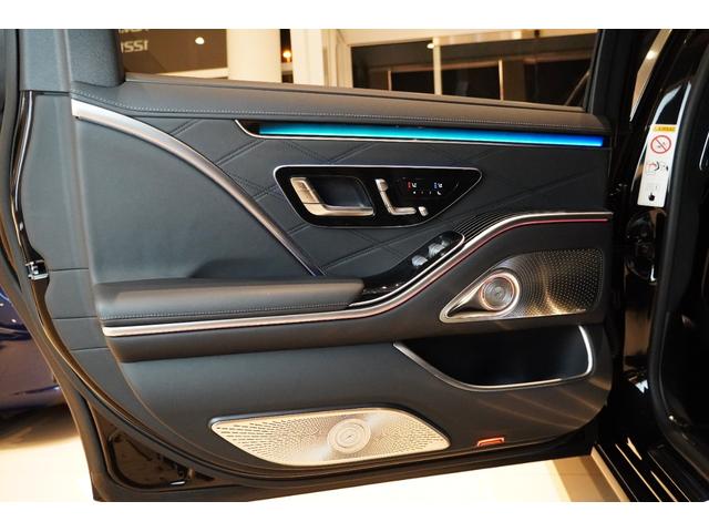 Ｓクラス Ｓ６８０　４マチック　ファーストクラスパッケージ　ワンオーナー　ファーストクラスパッケージ　Ｂｕｒｍｅｓｔｅｒハイエンド４Ｄサウンド　リアエンターテイメントシステム　ＡＲヘッドアップディスプレイ　パノラミックスライディングルーフ（22枚目）