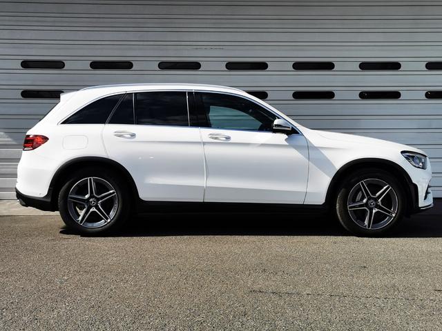 ＧＬＣ ＧＬＣ２２０ｄ　４マチック　ＡＭＧライン　ヘッドアップディスプレイ　パノラマサンルーフ　ブラインドスポットモニター　全周囲カメラ　シートエアコン（前席）　シートヒーター（前席・後席）　ＡＣＣ（4枚目）