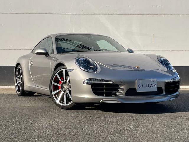 ９１１カレラＳ　ＥＵ新並　スポクロ／スポエグ　ＯＰ多数　サンルーフ　本革シート　シートヒーター／シートベンチレーション　カロッツェリアナビ　ＴＶ・バックカメラ　２０インチＡＷ　　エントリー＆ドライブシステム(3枚目)