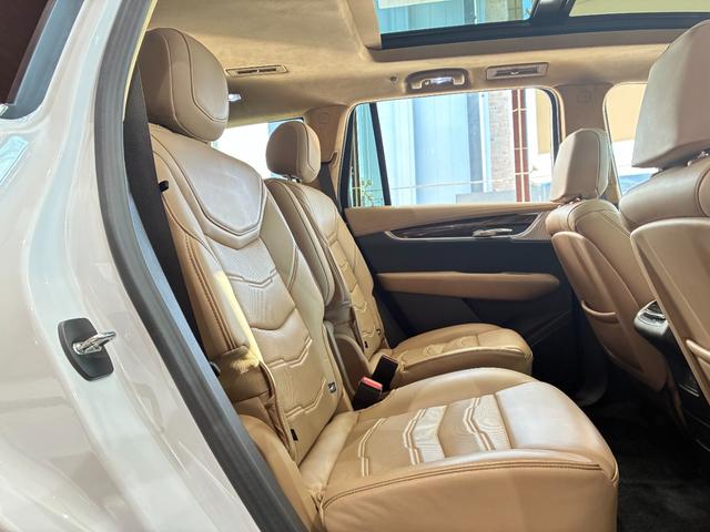 キャデラックＸＴ６ プラチナム　新車保証継承　パノラマサンルーフ　ＣａｒＰｌａｙ　シートヒーター／ベンチレーション　ベージュ内装　ＨＵＤ　パワーバックドア（19枚目）