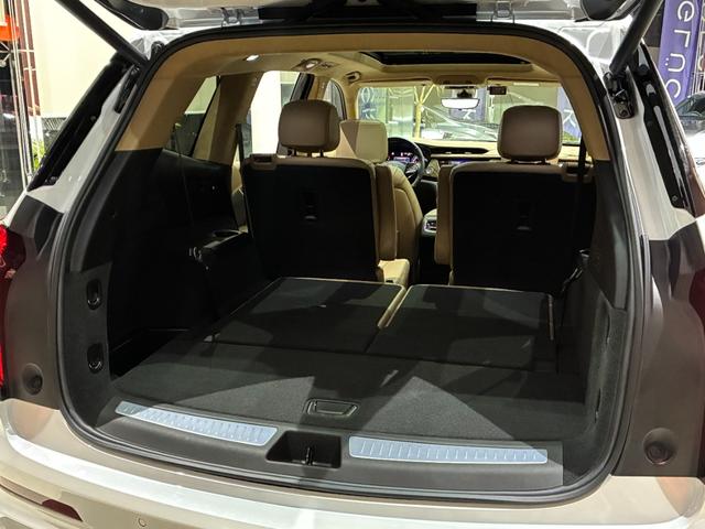 キャデラックＸＴ６ プラチナム　新車保証継承　パノラマサンルーフ　ＣａｒＰｌａｙ　シートヒーター／ベンチレーション　ベージュ内装　ＨＵＤ　パワーバックドア（23枚目）