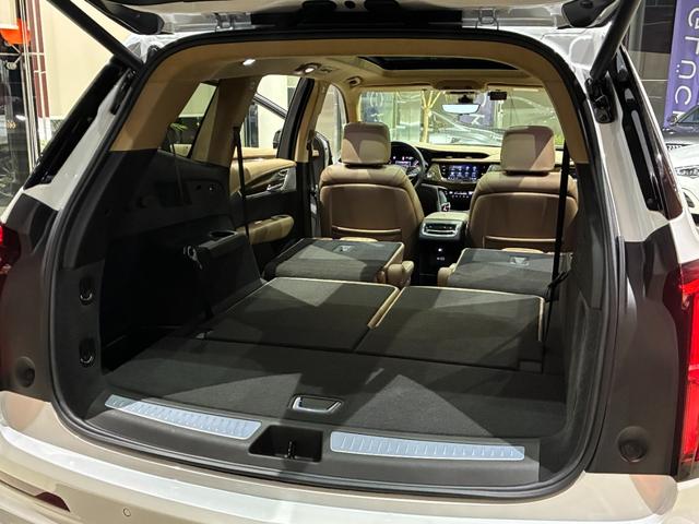 キャデラックＸＴ６ プラチナム　新車保証継承　パノラマサンルーフ　ＣａｒＰｌａｙ　シートヒーター／ベンチレーション　ベージュ内装　ＨＵＤ　パワーバックドア（24枚目）