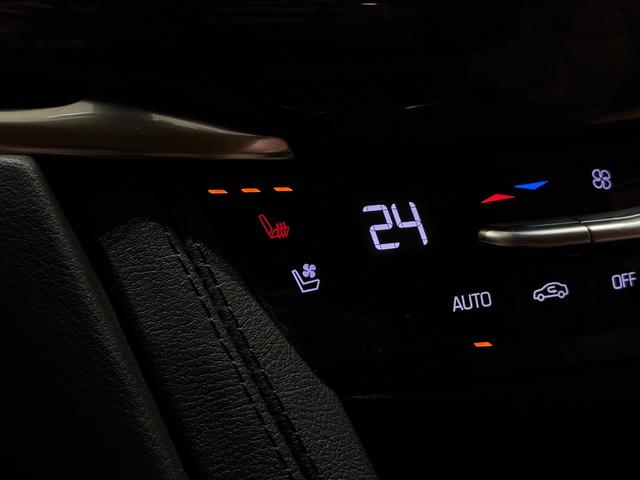 キャデラックＸＴ６ プラチナム　新車保証継承　パノラマサンルーフ　ＣａｒＰｌａｙ　シートヒーター／ベンチレーション　ベージュ内装　ＨＵＤ　パワーバックドア（35枚目）
