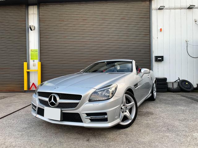 ＳＬＫ２００ＭＴ　ＡＭＧスポーツパッケージ　６速マニュアル　ＡＭＧ１８インチホイール　デジタルインナーミラー　　車載レーダー　バックカメラ(2枚目)