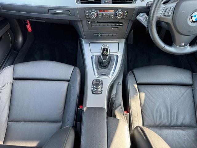 3シリーズ 335i Mスポーツパッケージ LCI 最終モデル ワンオーナー パフォーマンスグリル ディーラー記録12枚 ブラックレザーシート N55 シングルターボエンジン(11枚目)