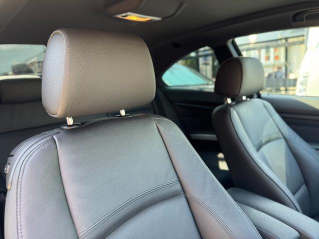 3シリーズ 335i Mスポーツパッケージ LCI 最終モデル ワンオーナー パフォーマンスグリル ディーラー記録12枚 ブラックレザーシート N55 シングルターボエンジン(31枚目)