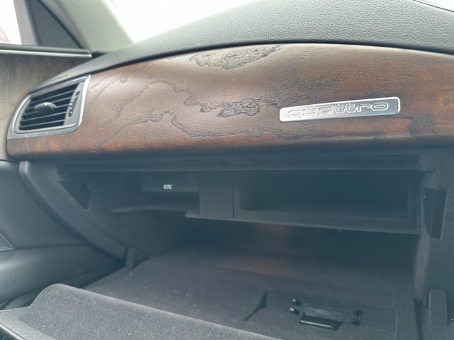 Ａ７スポーツバック ３．０ＴＦＳＩクワトロ　三眼ＬＥＤヘッドライト／ＡＣＣ／２０インチＡＷ／黒本革／パワーバックドア／アウディガード／４ゾーンＡＣエアコン／全席シートヒーター／バックカメラ／Ｂｌｕｅｔｏｏｔｈ／地デジ／コーナーセンサー（67枚目）