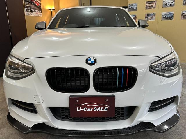 Ｍ１３５ｉ　Ｎ５５直６ターボエンジン／ＷＯＲＫ１９インチアルミ／フロントリップ／アイバッハローダウンサス／パワーシート／クルーズコントロール／Ｂｌｕｅｔｏｏｔｈオーディオ／専用ブレーキ／ＨＤＤナビ／バックカメラ(12枚目)