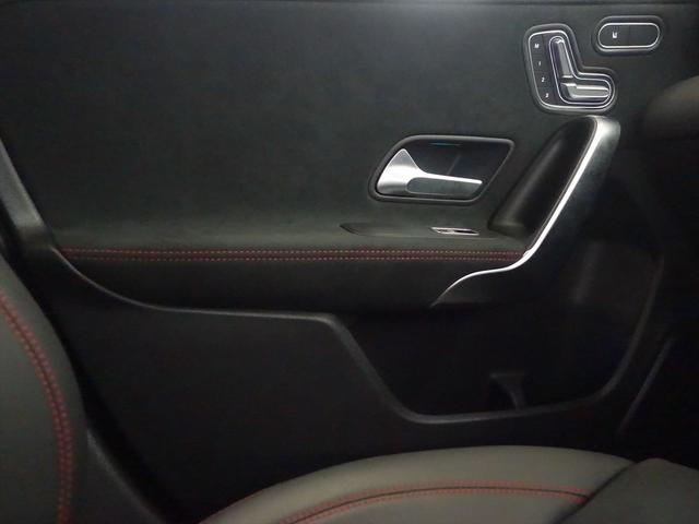 Ａクラスセダン Ａ１８０　セダン　ＡＭＧラインパッケージ　ナビゲーションパッケージ　Ｂｌｕｅｔｏｏｔｈ接続　ＥＴＣ　ＬＥＤヘッドライト　ＴＶ　アイドリングストップ　クルーズコントロール　コネクテッド機能　シートヒーター　トランクスルー（14枚目）