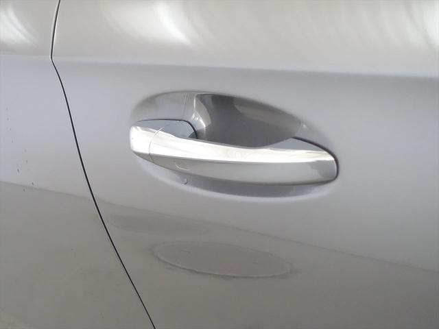 Ａクラスセダン Ａ１８０　セダン　ＡＭＧラインパッケージ　ナビゲーションパッケージ　Ｂｌｕｅｔｏｏｔｈ接続　ＥＴＣ　ＬＥＤヘッドライト　ＴＶ　アイドリングストップ　クルーズコントロール　コネクテッド機能　シートヒーター　トランクスルー（25枚目）