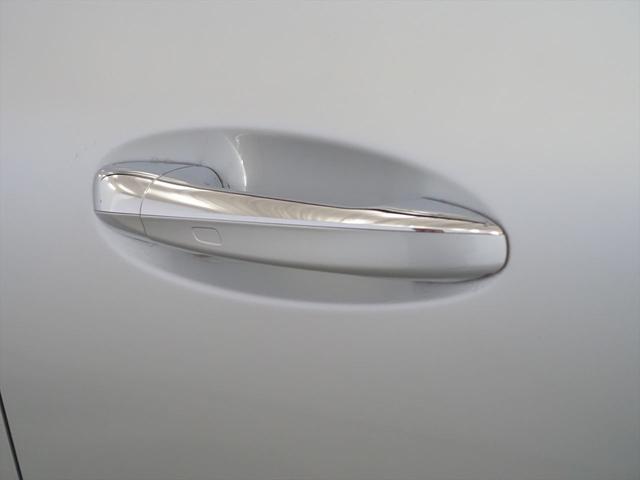 ＣＬＳクラス ＣＬＳ４５０　４ＭＡＴＩＣ　スポーツ　エクスクルーシブパッケージ　Ｂｌｕｅｔｏｏｔｈ接続　ＥＴＣ　ＬＥＤヘッドライト　ＴＶ　アイドリングストップ　クルーズコントロール　コネクテッド機能　サイドカメラ　サンルーフ・ガラスルーフ（27枚目）