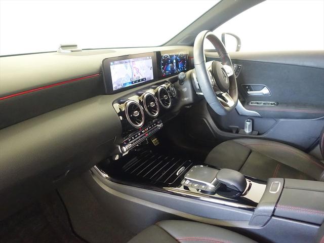 Ａクラス Ａ１８０　スタイル　ＡＭＧライン　ナビゲーションパッケージ　Ｂｌｕｅｔｏｏｔｈ接続　ＥＴＣ　ＬＥＤヘッドライト　ＴＶ　アイドリングストップ　クルーズコントロール　コネクテッド機能　シートヒーター　トランクスルー　ナビ　バックモニター（19枚目）