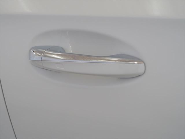 Ａクラス Ａ１８０　スタイル　ＡＭＧライン　ナビゲーションパッケージ　Ｂｌｕｅｔｏｏｔｈ接続　ＥＴＣ　ＬＥＤヘッドライト　ＴＶ　アイドリングストップ　クルーズコントロール　コネクテッド機能　シートヒーター　トランクスルー　ナビ　バックモニター（25枚目）