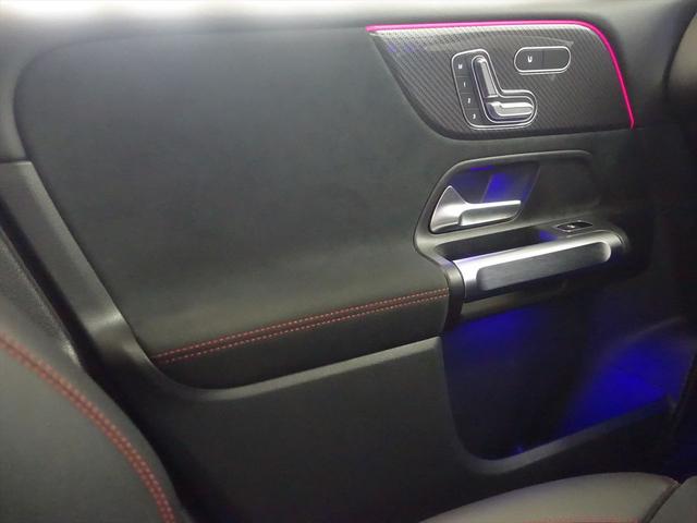 ＧＬＢ ＧＬＢ１８０　ＡＭＧラインパッケージ　３列シート　Ｂｌｕｅｔｏｏｔｈ接続　ＥＴＣ　ＬＥＤヘッドライト　ＴＶ　アイドリングストップ　クルーズコントロール　コネクテッド機能　サイドカメラ　シートヒーター　トランクスルー（14枚目）