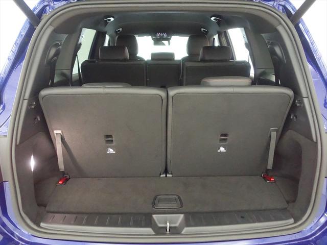 ＧＬＢ ＧＬＢ１８０　ＡＭＧラインパッケージ　３列シート　Ｂｌｕｅｔｏｏｔｈ接続　ＥＴＣ　ＬＥＤヘッドライト　ＴＶ　アイドリングストップ　クルーズコントロール　コネクテッド機能　サイドカメラ　シートヒーター　トランクスルー（25枚目）