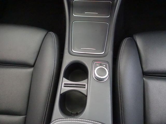 GLAクラス GLA220 4MATIC レーダーセーフティパッケージ プレミアムパッケージ Bluetooth接続 CD DVD再生 ETC LEDヘッドライト TV アイドリングストップ クルーズコントロール サンルーフ・ガラスルーフ(16枚目)