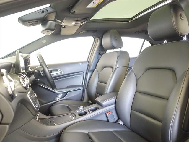 GLAクラス GLA220 4MATIC レーダーセーフティパッケージ プレミアムパッケージ Bluetooth接続 CD DVD再生 ETC LEDヘッドライト TV アイドリングストップ クルーズコントロール サンルーフ・ガラスルーフ(18枚目)
