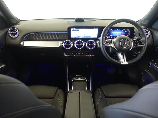 ＧＬＢ ＧＬＢ２００　ｄ　４ＭＡＴＩＣ　３列シート　Ｂｌｕｅｔｏｏｔｈ接続　ＥＴＣ　ＬＥＤヘッドライト　ＴＶ　アイドリングストップ　クルーズコントロール　コネクテッド機能　サイドカメラ　シートヒーター　トランクスルー　ナビ　バックモニター（12枚目）