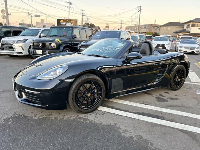 ７１８ボクスター ７１８ボクスター　７１８ボクスター　　純正１８ＡＷ／純ナビ／ハーフレザー／シートヒーター／Ｂｌｕｅｔｏｏｔｈ／パドル／ＵＳＢ／ＥＴＣ（12枚目）