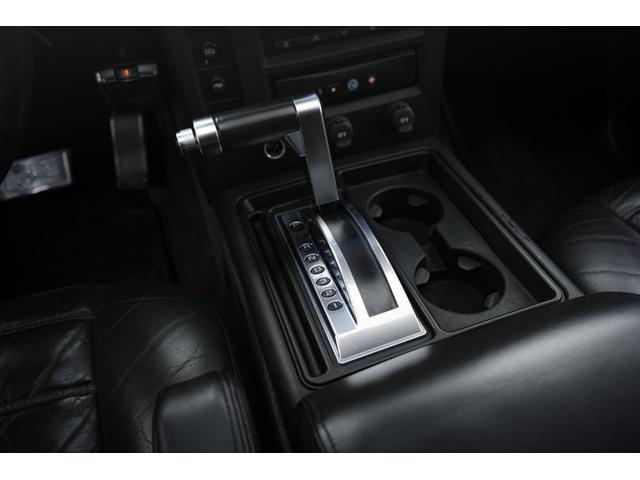 ハマーH2 2005モデル 左ハンドル ブレンボキャリパー ブルガリ時計 E &Gオーバーフェンダー 黒本革シート シートヒータ パワーシート BOSEサウンド 3列シート CARFAX付 FUEL20AW(14枚目)