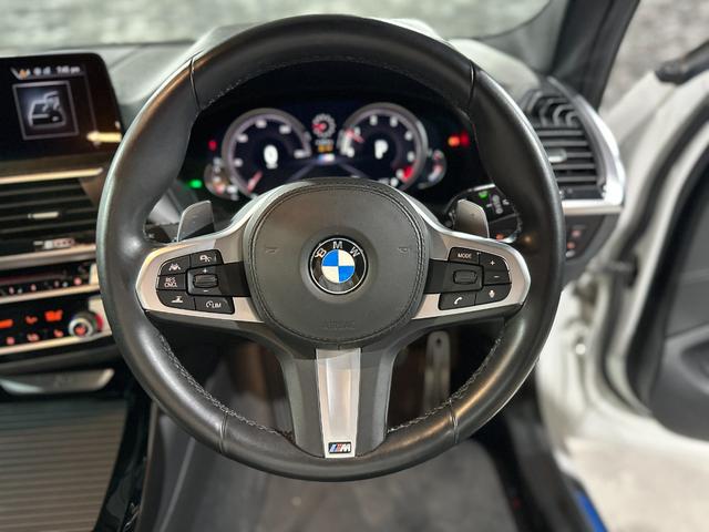 Ｘ３ ｘＤｒｉｖｅ　２０ｄ　Ｍスポーツハイラインパッケージ　全国走行無制限保証／禁煙／ハイラインＰＫＧ／黒革／全方位カメラ／追従ＡＣＣ／全席シートヒーター／液晶メーター／前後ドラレコ／ＬＥＤライト／オートトランク／１９インチ／ピレリタイヤ／ブラインドスポット（27枚目）