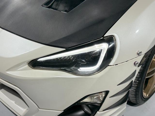 ８６ ＧＴ　全国１年保証／６ＭＴ／ＴＲＤエアロ／ＡＤＶＡＮ１８インチ／パンデムＧＴウィング／柿本改マフラー／車高調／社外ボンネット／社外ステアリング／社外テール／ＳＤナビ／Ｂｌｕｅｔｏｏｔｈ／バックカメラ／ＥＴＣ（25枚目）