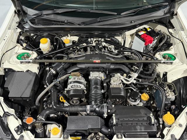８６ ＧＴ　全国１年保証／６ＭＴ／ＴＲＤエアロ／ＡＤＶＡＮ１８インチ／パンデムＧＴウィング／柿本改マフラー／車高調／社外ボンネット／社外ステアリング／社外テール／ＳＤナビ／Ｂｌｕｅｔｏｏｔｈ／バックカメラ／ＥＴＣ（54枚目）