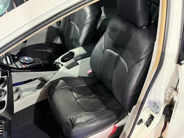 プリウス Gツーリングセレクション 全国1年保証/後期型/モデリスタエアロ/レアマイスター18インチアルミ/LEDヘッドライト/黒革調カバー/パワーシート/8インチHDDナビ/Bluetooth/フルセグ/バックカメラ/クルコン/ETC(44枚目)