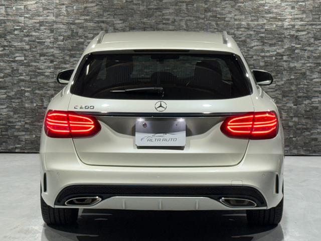 Cクラスステーションワゴン C200 ステーションワゴン スポーツ本革仕様 全国保証/パナメリカーナグリル/ブルメスター/赤革パワーシート/純正ナビ/フルセグ/Bluetooth/バックカメラ/ETC/パワーバックドア/クルコン/レーンキープ/クリアランスソナー/アンビエント(5枚目)