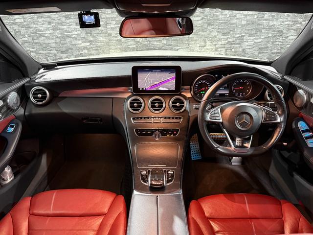 Cクラスステーションワゴン C200 ステーションワゴン スポーツ本革仕様 全国保証/パナメリカーナグリル/ブルメスター/赤革パワーシート/純正ナビ/フルセグ/Bluetooth/バックカメラ/ETC/パワーバックドア/クルコン/レーンキープ/クリアランスソナー/アンビエント(6枚目)