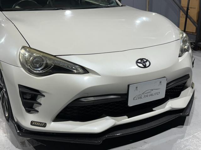 ８６ ＧＴリミテッド　全国１年走行無制限保証／フルエアロ／リアスポイラー／ＥＸＰＲＥＭＥ　チタンマフラー／１７インチアルミ／ハーフレザー／シートヒーター／ディスプレイオーディオ／Ｂｌｕｅｔｏｏｔｈ／バックカメラ／ＥＴＣ／（16枚目）