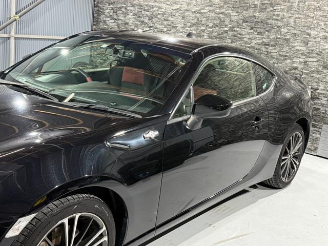 86 GT 全国1年保証/フルエアロ/柿本改マフラー/リアスポイラー/17インチAW/パドルシフト/純正HDDナビ/Bluetooth/フルセグ/バックカメラ/前後ドラレコ(13枚目)