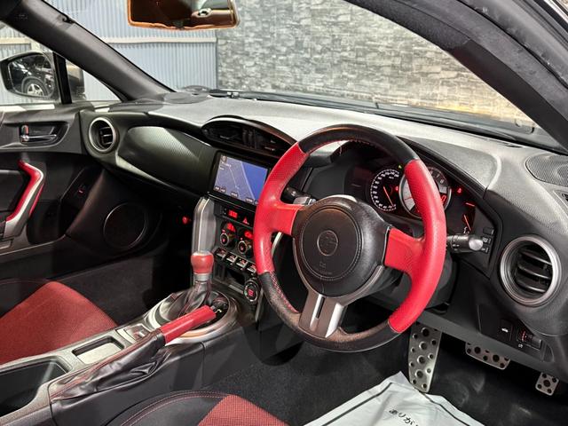 86 GT 全国1年保証/フルエアロ/柿本改マフラー/リアスポイラー/17インチAW/パドルシフト/純正HDDナビ/Bluetooth/フルセグ/バックカメラ/前後ドラレコ(26枚目)