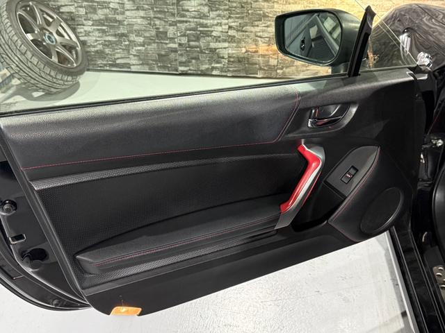 86 GT 全国1年保証/フルエアロ/柿本改マフラー/リアスポイラー/17インチAW/パドルシフト/純正HDDナビ/Bluetooth/フルセグ/バックカメラ/前後ドラレコ(49枚目)