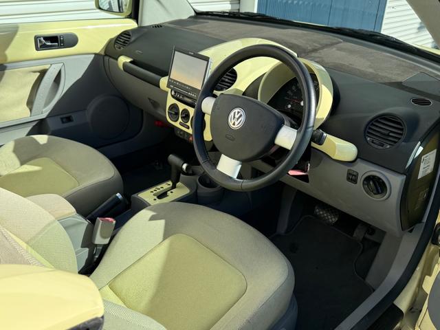 ニュービートルカブリオレ ベースグレード(4枚目)