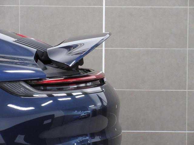 ９１１ ９１１カレラＳ　スポーツエグゾーストシステム　スポーツクロノパッケージ　パワーステアリングプラス　ＰＡＳＭ付きスポーツサスペンション　カレラクラシックホイール　キーレスエントリー＆Ｇｏ　リアルトップビュー４カメラ（67枚目）