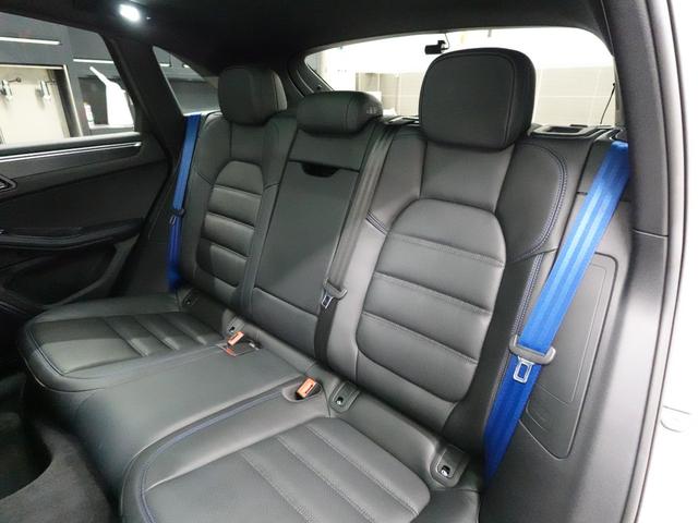 マカン マカンGTS スポーツクロノ スポーツエグゾースト エアサス PTV+ パノラマルーフ ブラックレザー シートベンチレーション&ヒーター ヒーター付きステアリング 18Way電動シート レーンキーピングアシスト(23枚目)