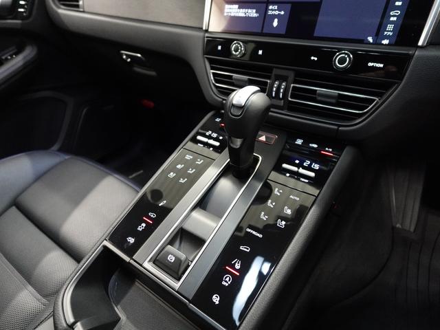 マカン マカンGTS スポーツクロノ スポーツエグゾースト エアサス PTV+ パノラマルーフ ブラックレザー シートベンチレーション&ヒーター ヒーター付きステアリング 18Way電動シート レーンキーピングアシスト(38枚目)