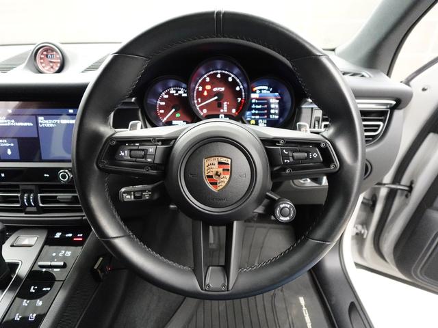 マカン マカンGTS スポーツクロノ スポーツエグゾースト エアサス PTV+ パノラマルーフ ブラックレザー シートベンチレーション&ヒーター ヒーター付きステアリング 18Way電動シート レーンキーピングアシスト(44枚目)